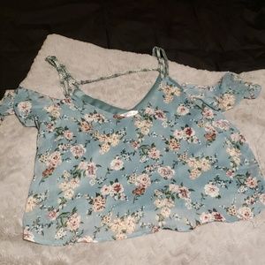 Beautiful floral tank top, great material! Small